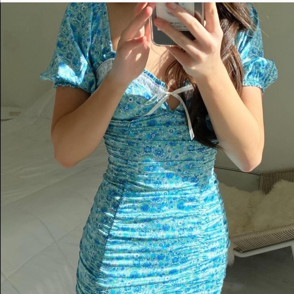 Last one 📍For love and lemons 🍋 Alana dress - Picture 2 of 13